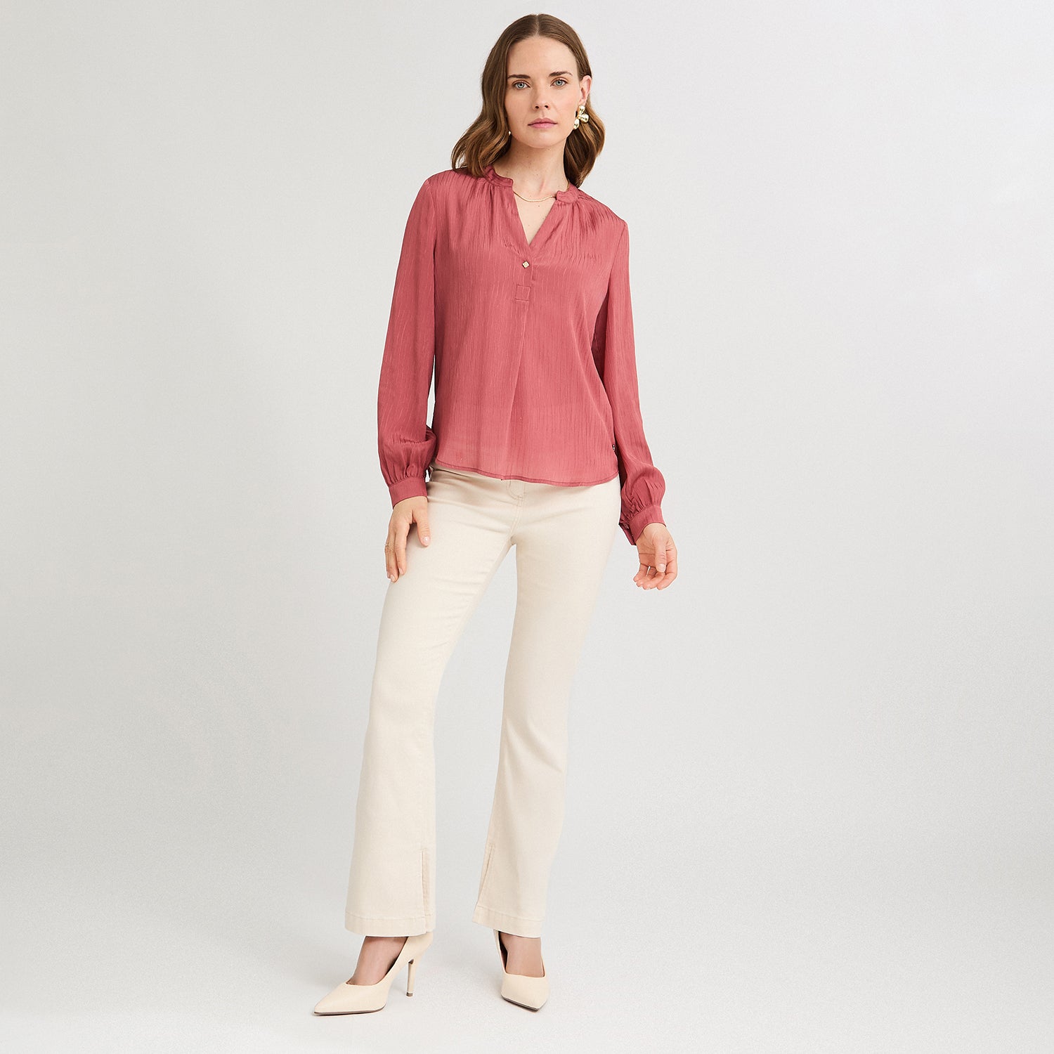 Blusa Escote Mao un Botón Rosado